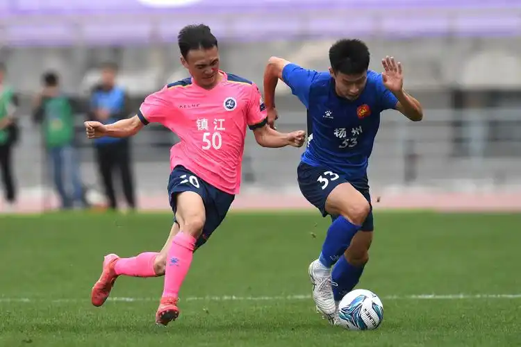 欧冠对决：多特蒙德 VS 巴塞罗那